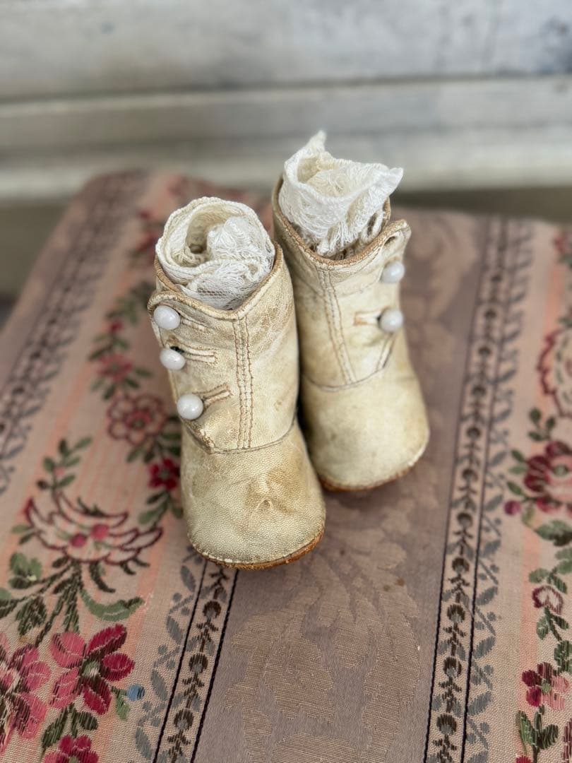フランスアンティークベビーレザーブーツシューズホワイト