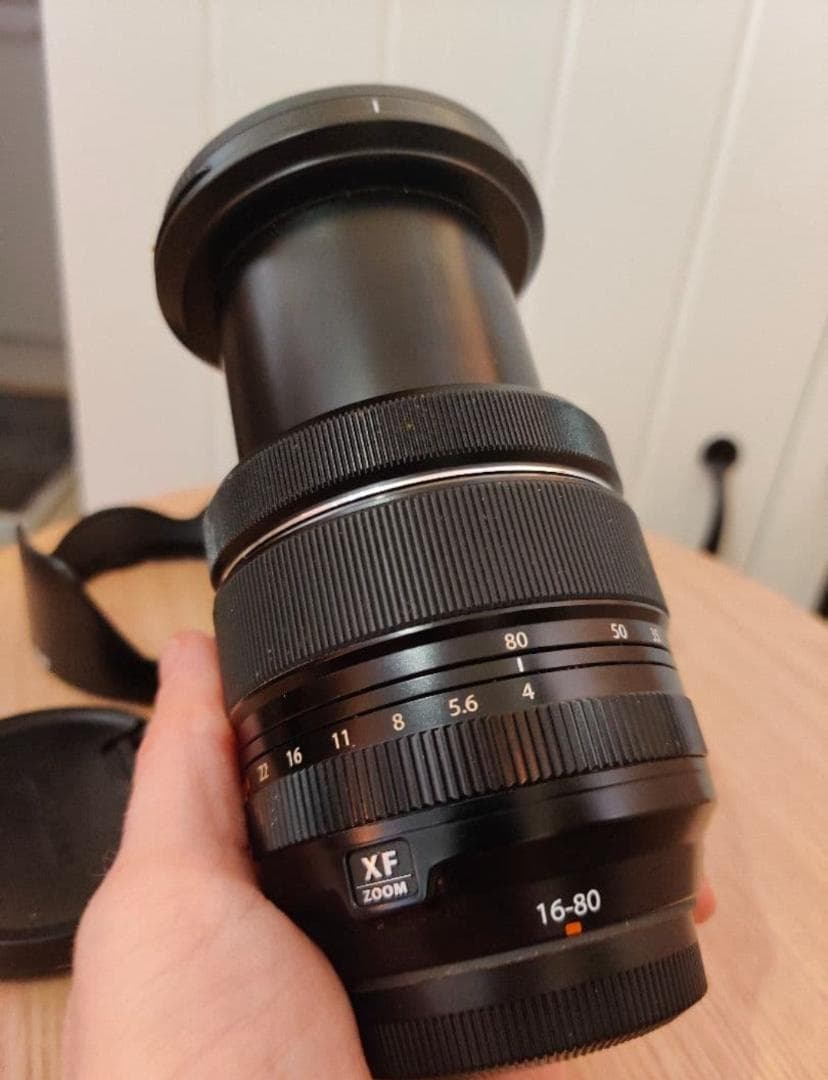 FUJIFILMフジフイルムXT4 XF16-80mm f/4 R OIS WR