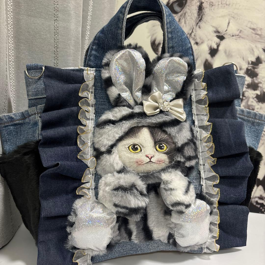 カ*ミ様 コヤンイサムチョン❇︎ふわふわタビー柄ファー❇︎バック❇︎デニムリメイ