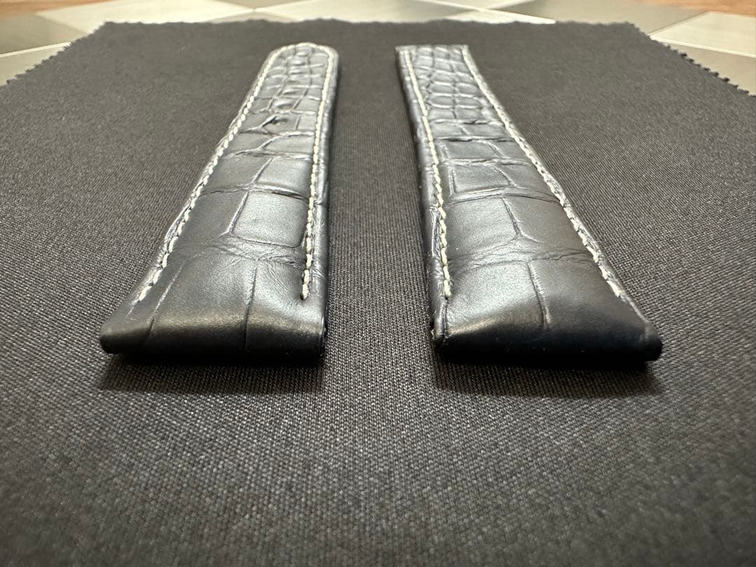 【純正品】OMEGA ネイビーアリゲーターレザーストラップ 19mm