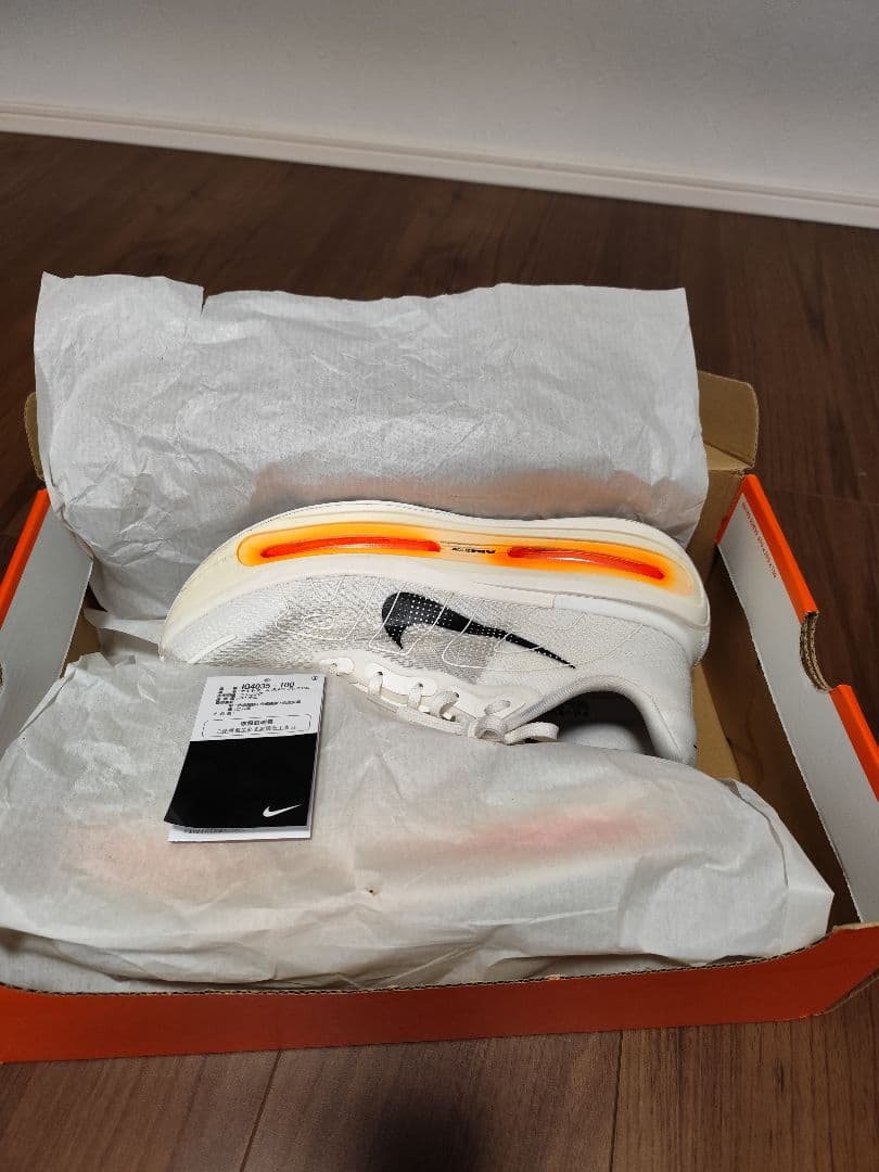 NIKE ボメロプレミアム ホワイト/オレンジ 27.0cm