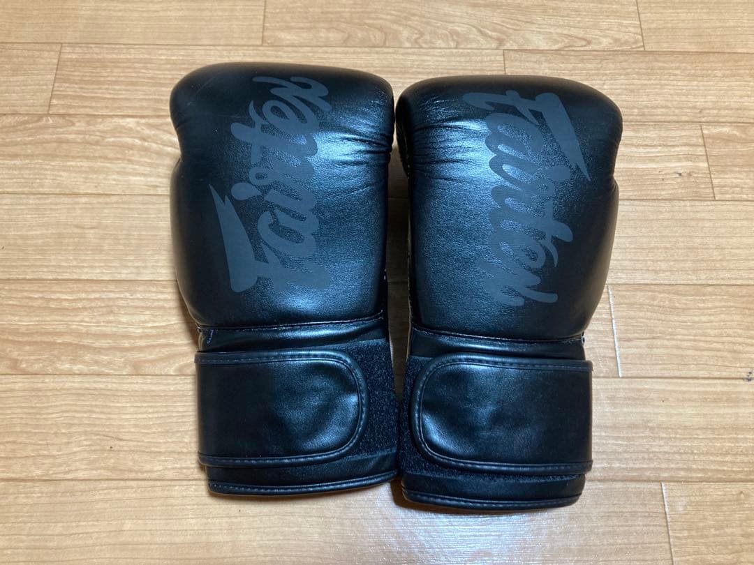 【値下交渉受付中】Fairtex ブラック14oz