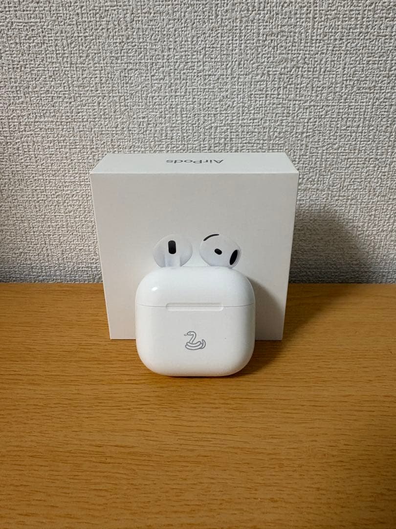 AirPods4 刻印入 ノイキャンなし （ケース、イヤホン本体、箱）