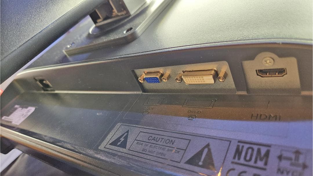 BenQ ZOWIE XL2411 24インチ 144hz ゲーミングモニター