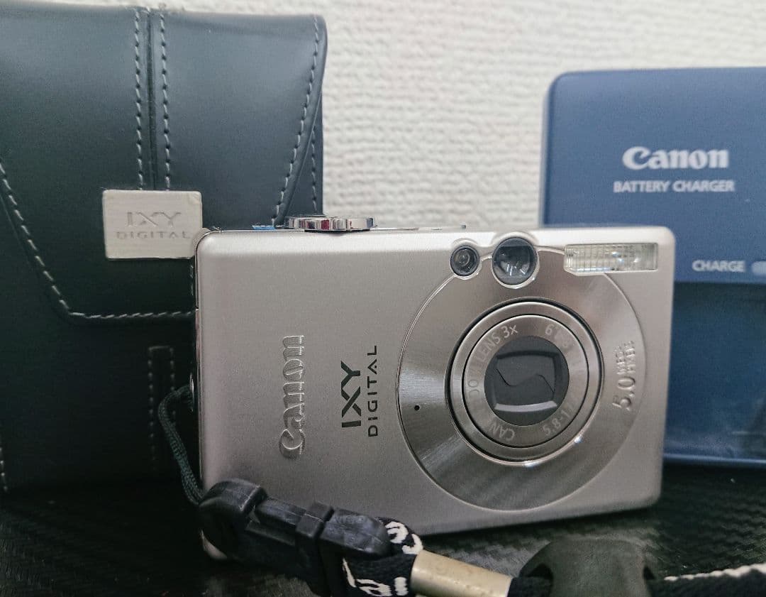 S 【通電確認済】 Canon IXY DIGITAL60 充電器 ケース付き