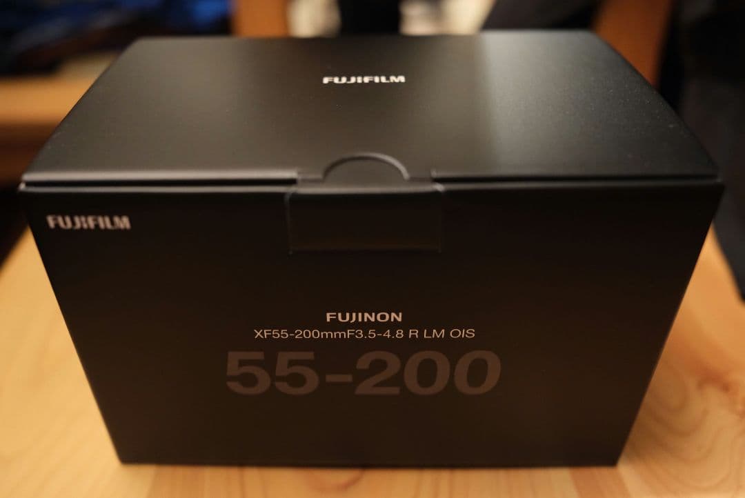 【新品同様】XF55-200mm F3.5-4.8 FUJIFILM レンズ