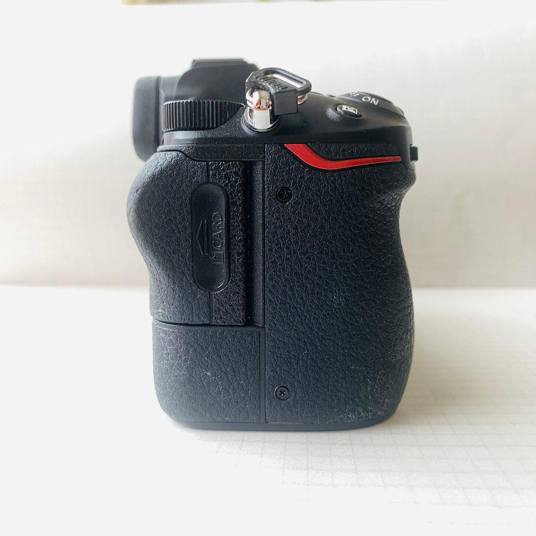 【美品】Nikon Z6 ボディ＋FTZマウントアダプター＋純正バッテリー2本他