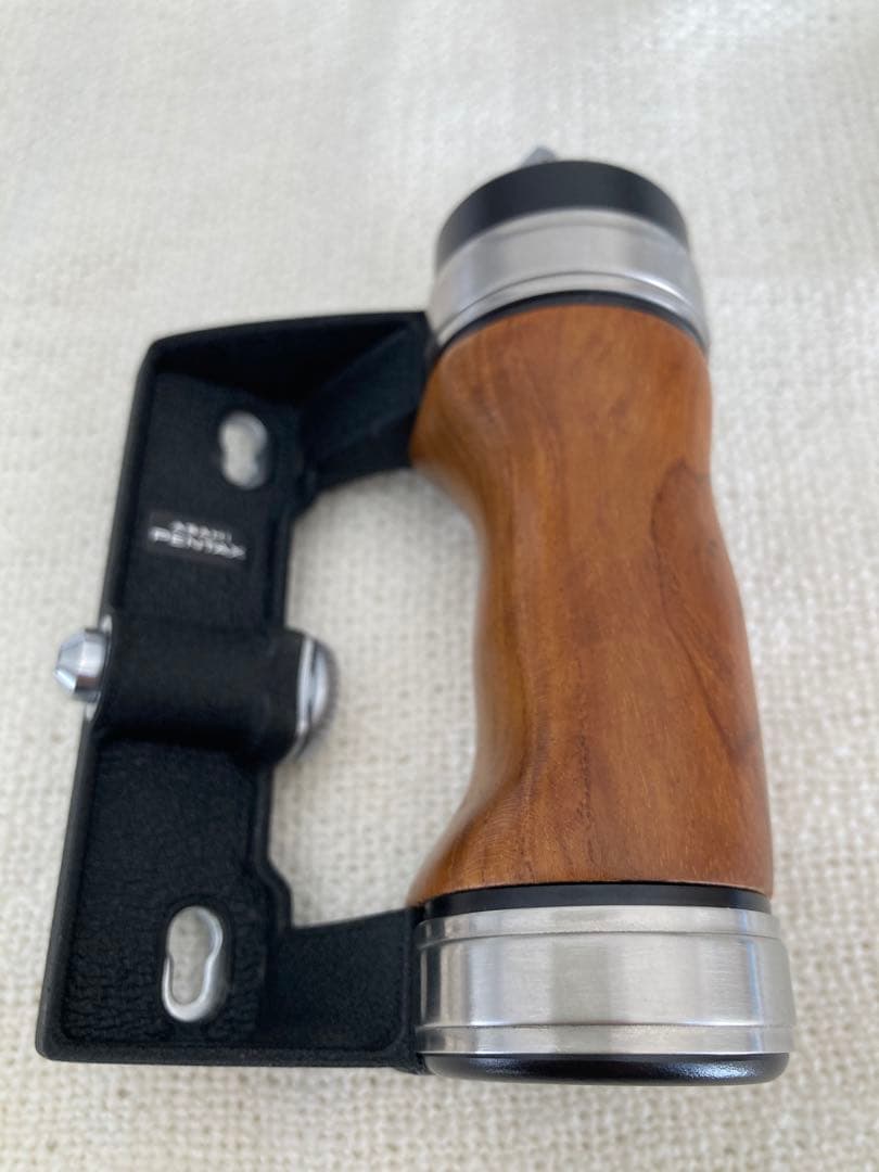 ペンタックス67用グリップ