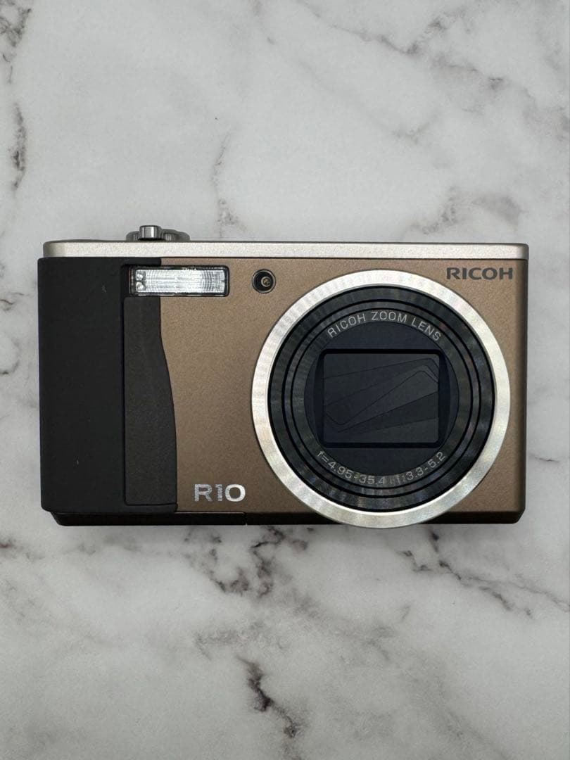 めいち様 デジタルカメラ　リコー R RICOH R10 BROWN