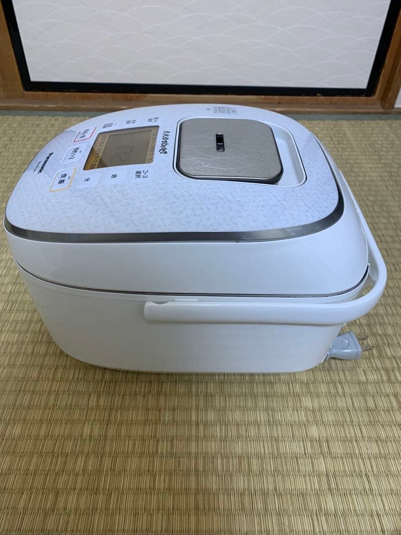 Panasonic IHジャー炊飯器 おどり炊きSR-HX108 5.5合