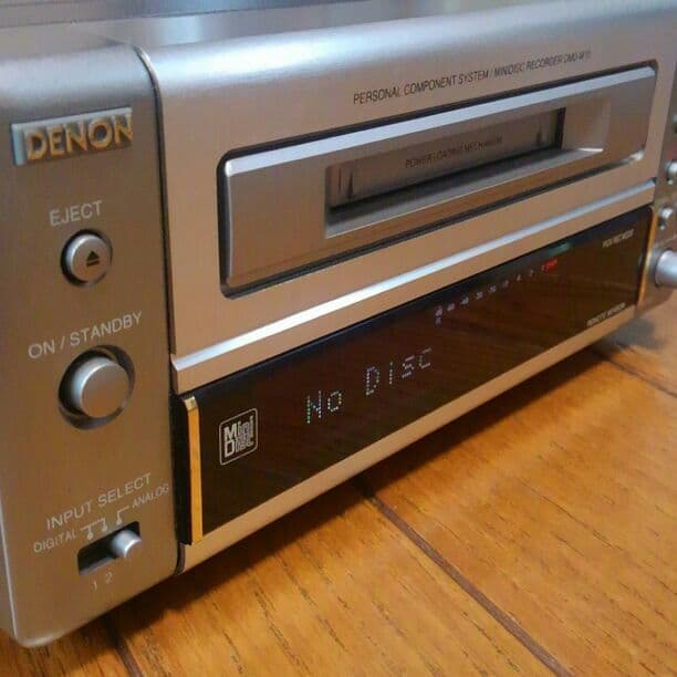 DENON MDデッキ　DMD-M10