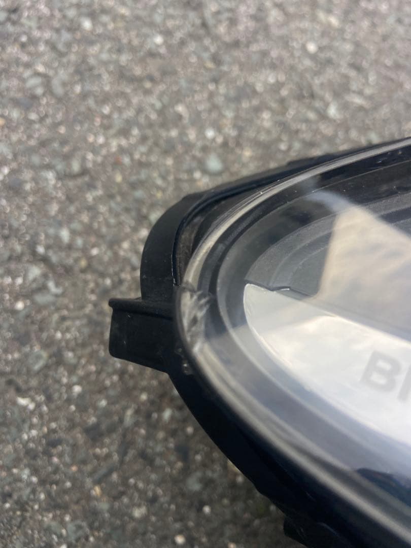 純正右ヘッドライト5シリーズF 10F11ライト