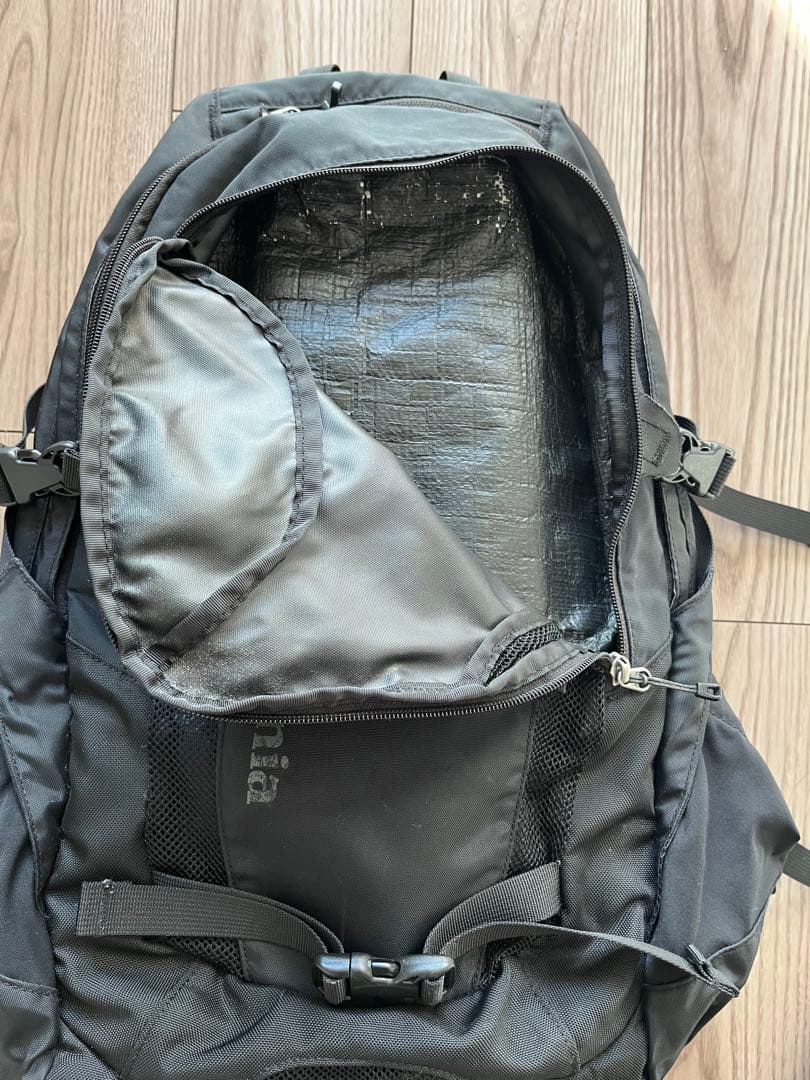 patagonia atacama 28L ブラック
