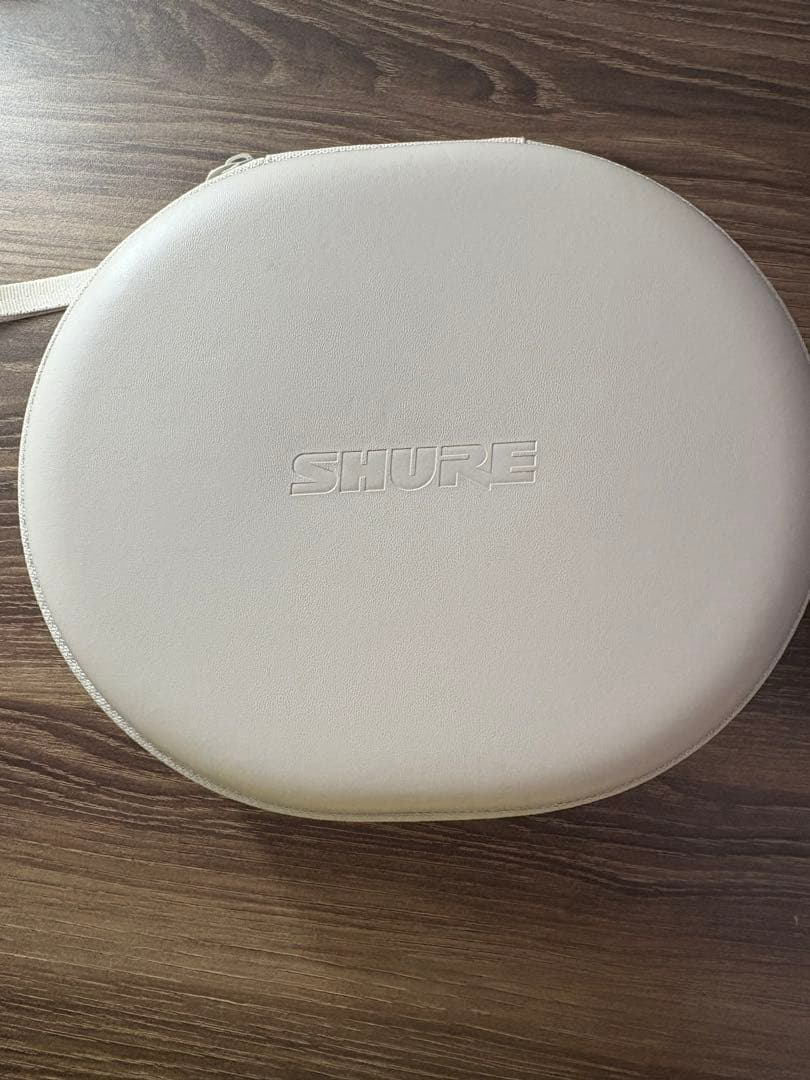 r*4様 Shureワイヤレスヘッドホン AONIC40　(白)