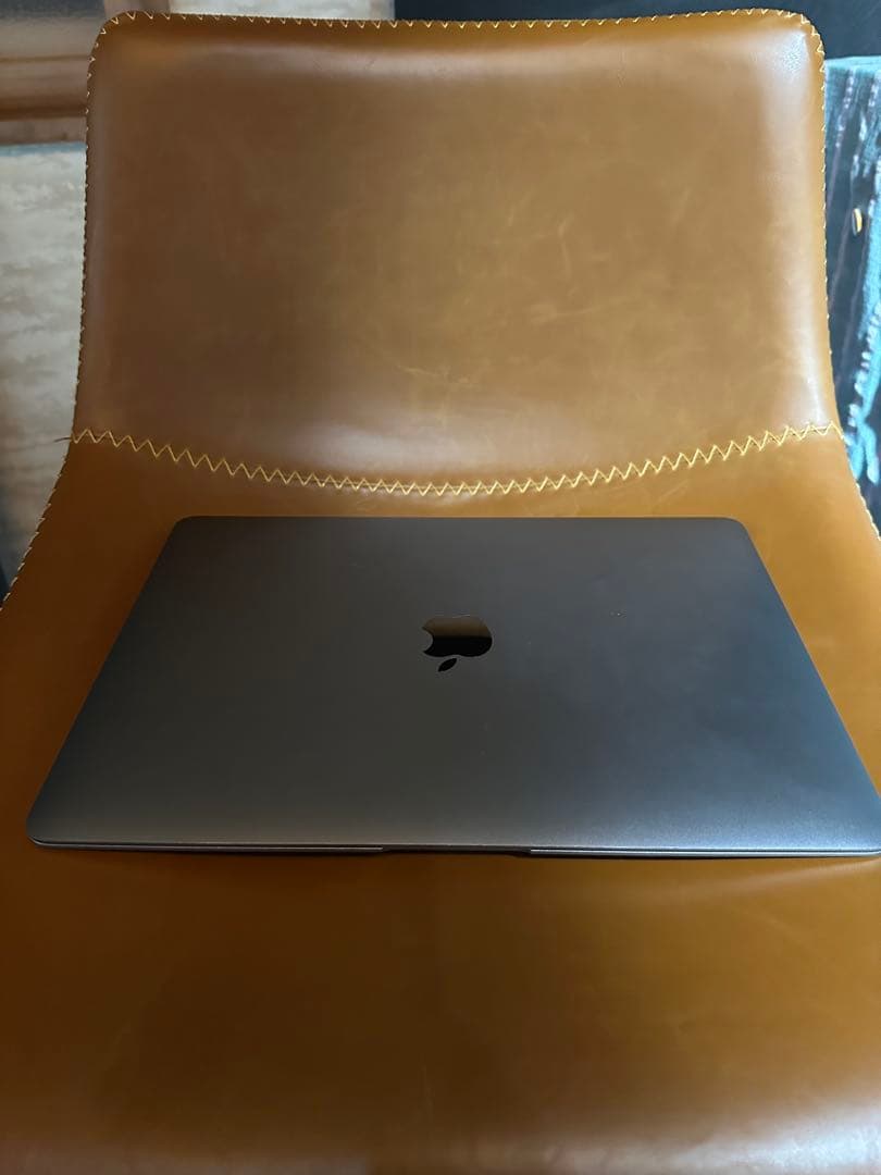 MacBook Air 13インチ スペースグレー　2020モデル