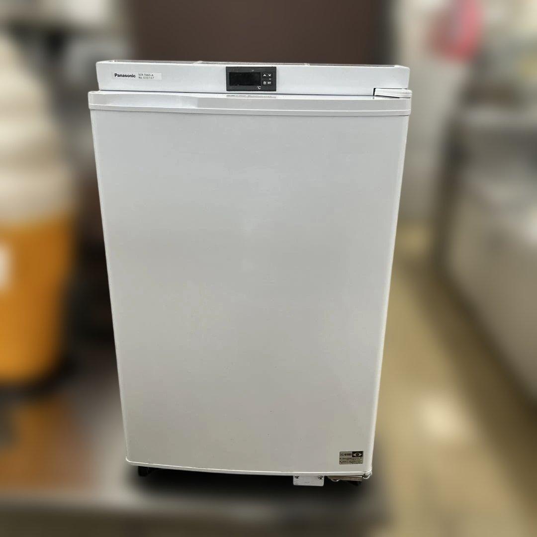 6837 Panasonic 小型冷凍ストッカー SCR-T66D-A