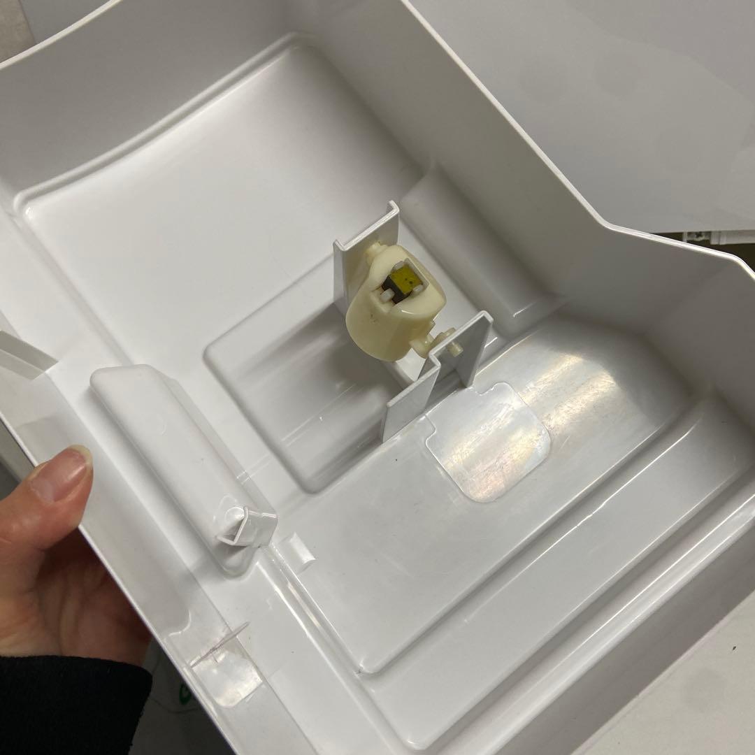 パナソニック⭐️F-YHVX90-W　ハイブリッド方式　衣類乾燥除湿機