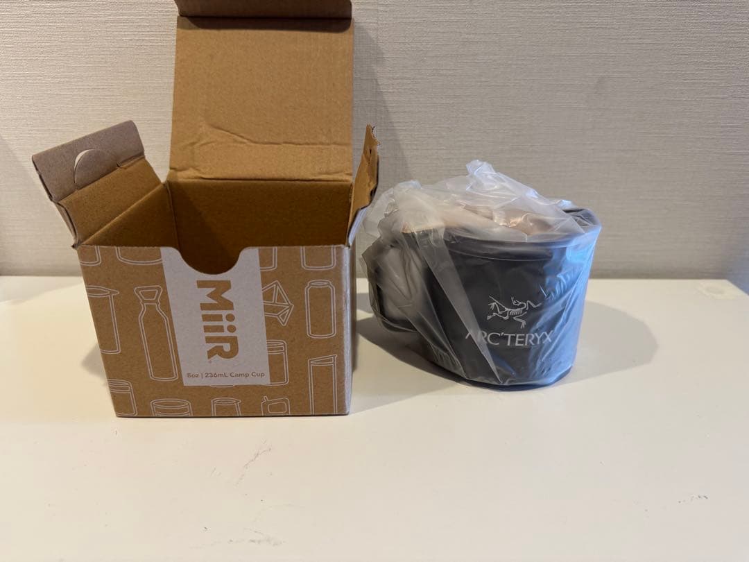 ARC’TERYX ロゴ入り MiiR Camp Cup アークテリクス マグ