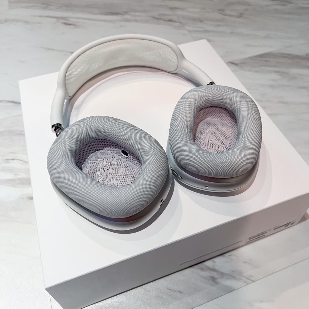 AirPods Max シルバー【箱・スタンド・ケース付き】