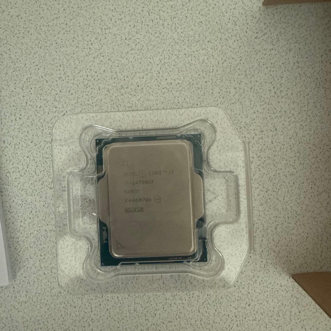 ほぼ未使用品Intel Core i7-14700KF 14th Gen CPU