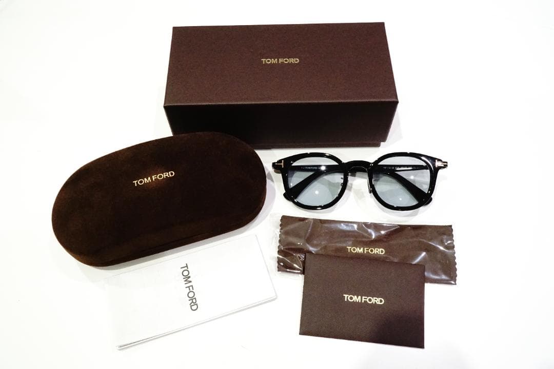 新品■TOM FORD トムフォード ウェリントン TF1151-D 01A