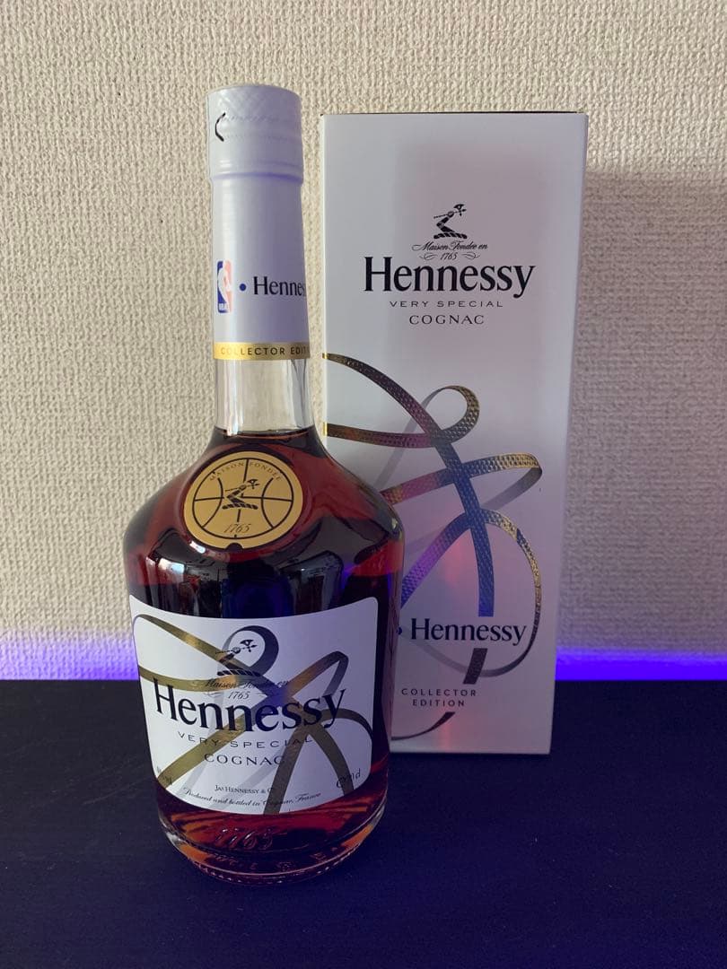 ウイスキー Hennessy NBA Collector Edition 700ml 40%