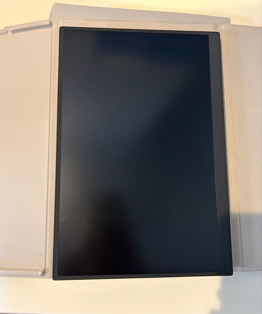 世界最軽量！VAIO モバイル ディスプレイ VJ5VP141