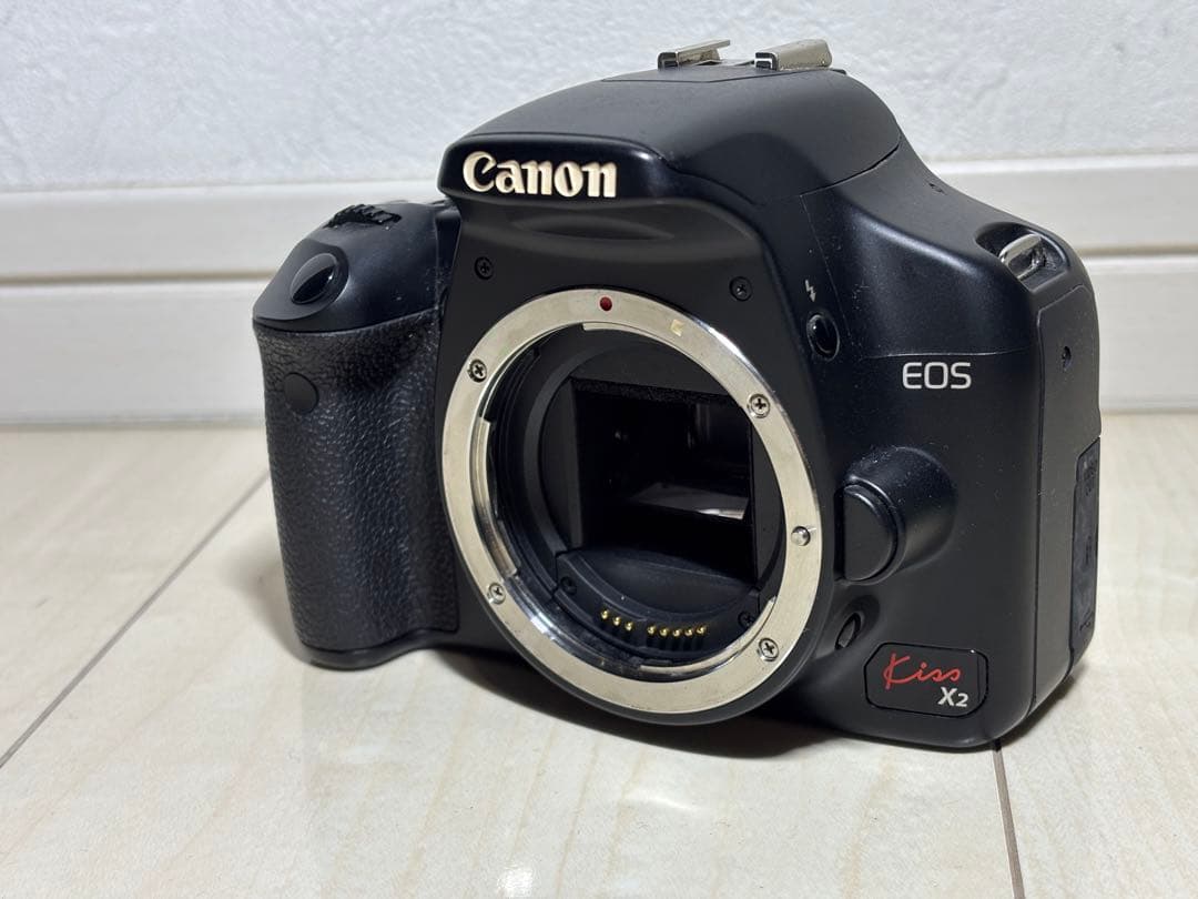 Canon EOS Kiss X2 美品 シャッター数899回 一眼レフカメラ