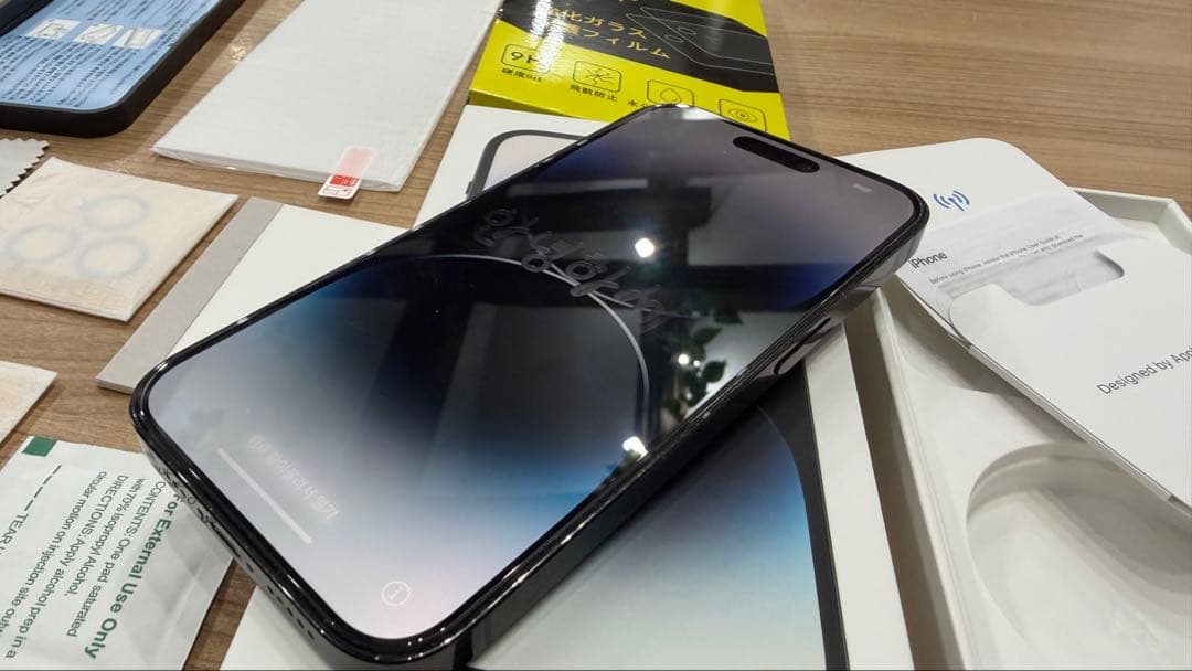 Apple iPhone 14 Pro 256gb 本体海外版　シャッター音なし