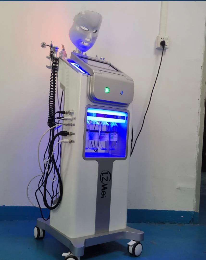 一台11役最新版　ハイドラフェイシャル　複合美容機