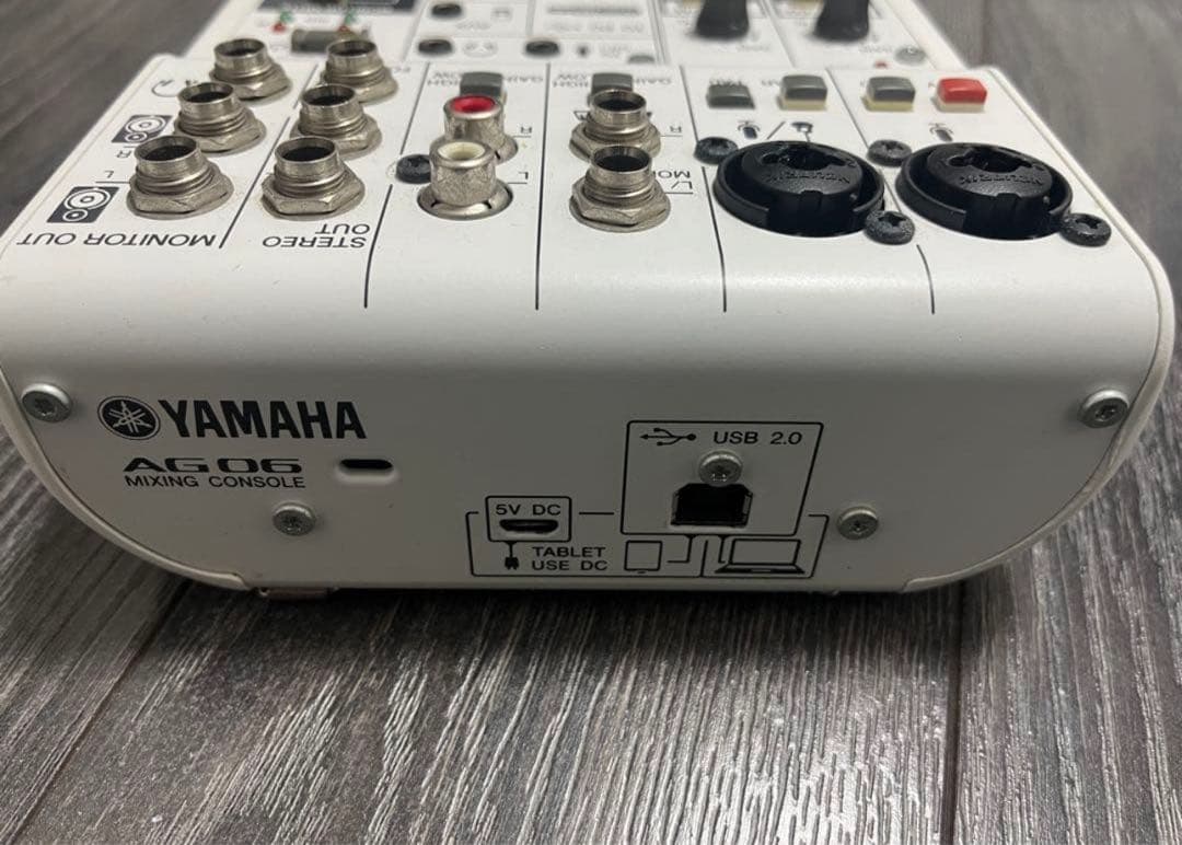 Yamaha AG06 オーディオインターフェイス