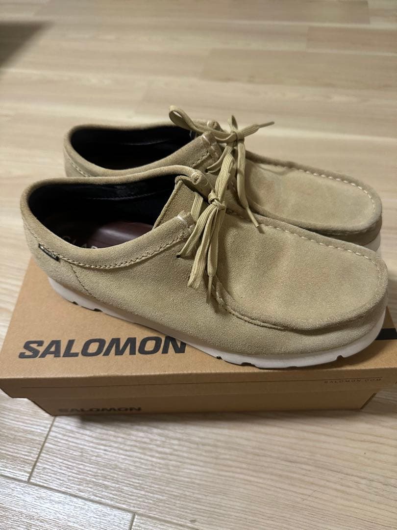 Clarks ワラビー スエード モカシン ベージュ