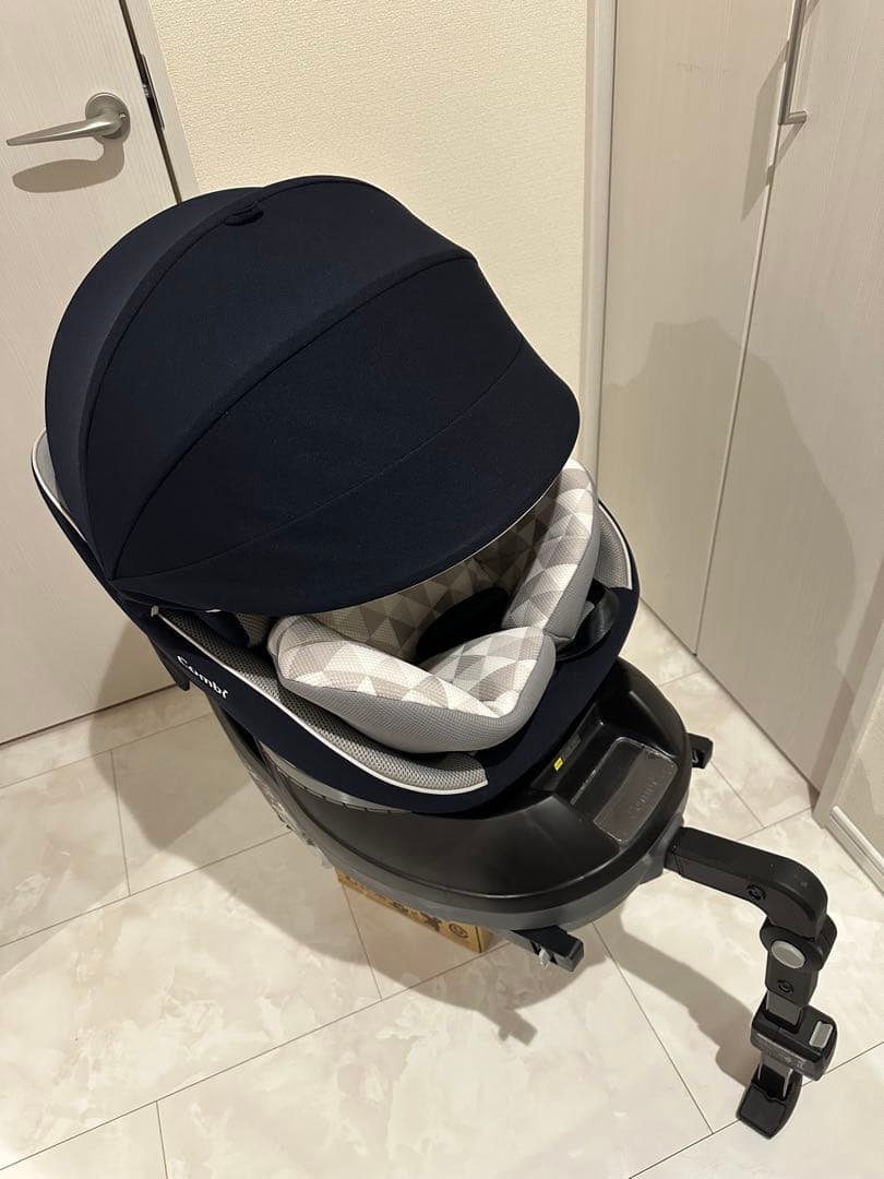 [美品]Combi クルムーヴ スマート ISOFIX JN-570