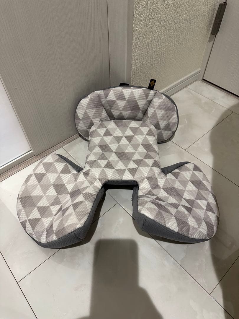 [美品]Combi クルムーヴ スマート ISOFIX JN-570