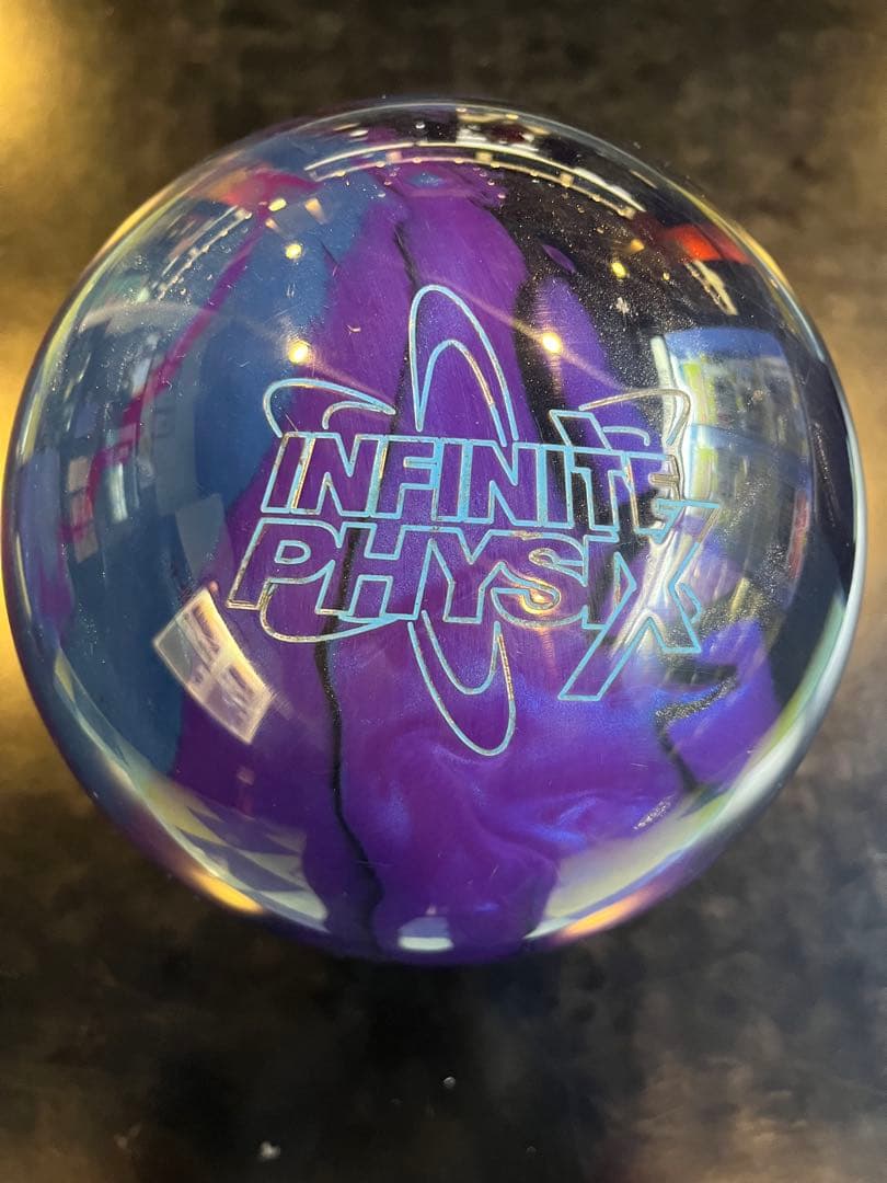 STORM INFINITE PHYSIX ボウリングボール