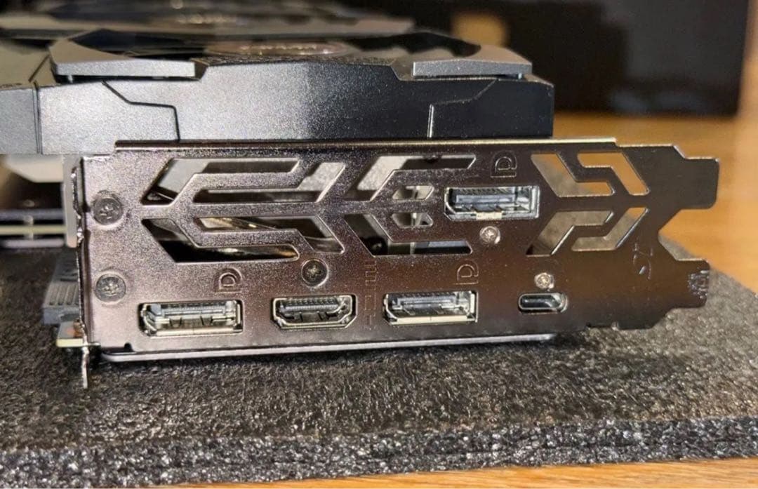 グラフィックボード・グラボ・ビデオカード MSI RTX 2080TI 22GB Trio