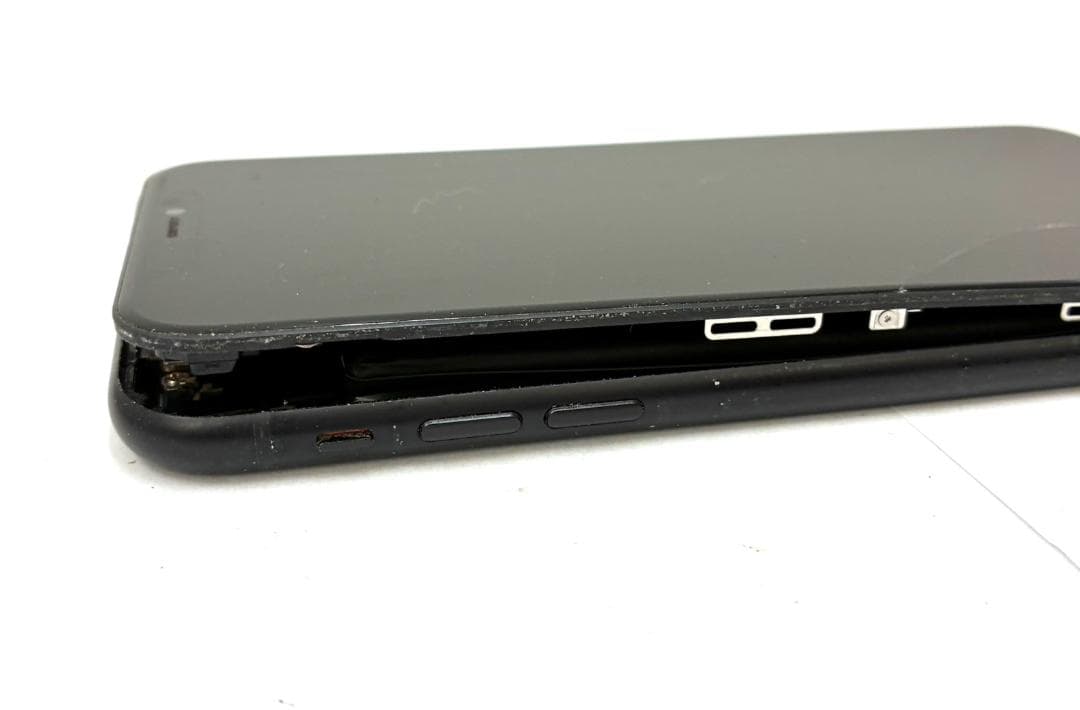 W 携帯電話 スマホ まとめ 約15台 部品取り 現状品 ジャンク 動作未確認品