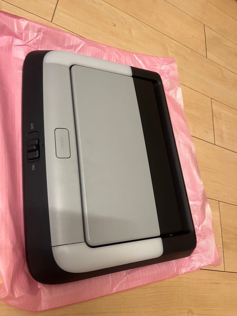 VM221TY フリップダウンモニター