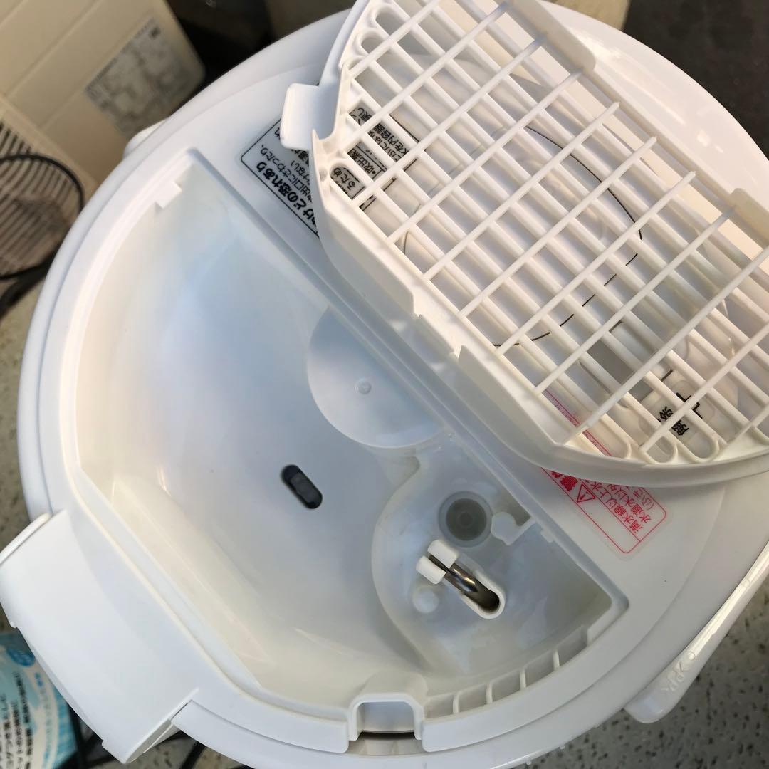 洗浄済　象印　スチーム式加湿器　EE-RR50　3L　ホワイト