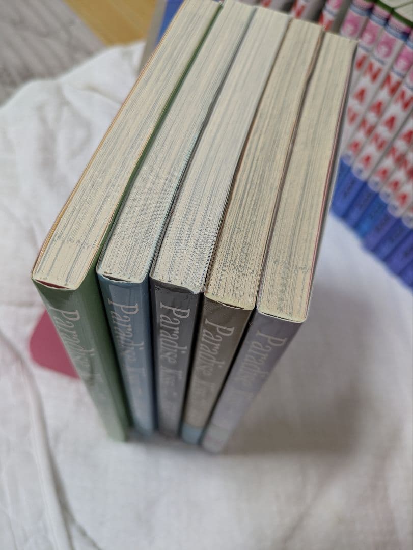 矢沢あい　　NANA 他全巻セット　単行本　＋　矢沢あい展　ぬりえ