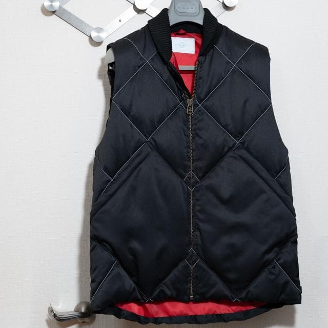 【スケーター君】 REFLECTIVE QUILTED DOWN VEST