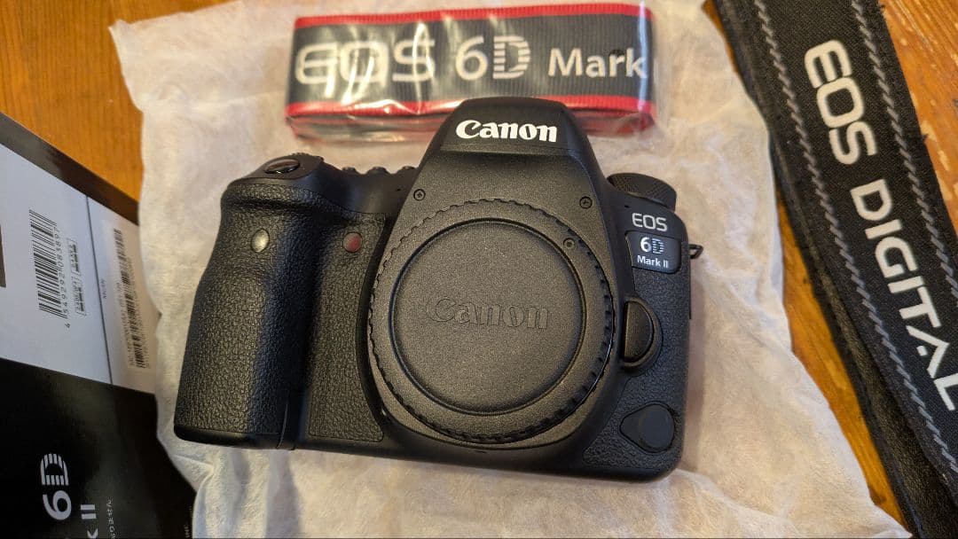Canon EOS 6D Mark II ボディ