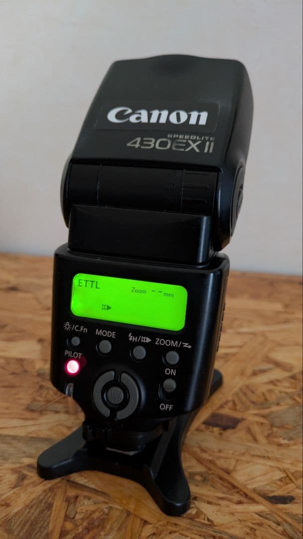 Canon EOS 6D Mark II ボディ