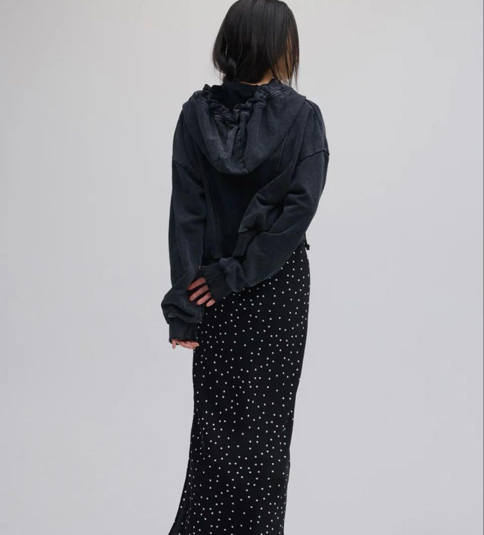 AMERI OYSTER SILHOUETTE HOODIEチャコールブラックF