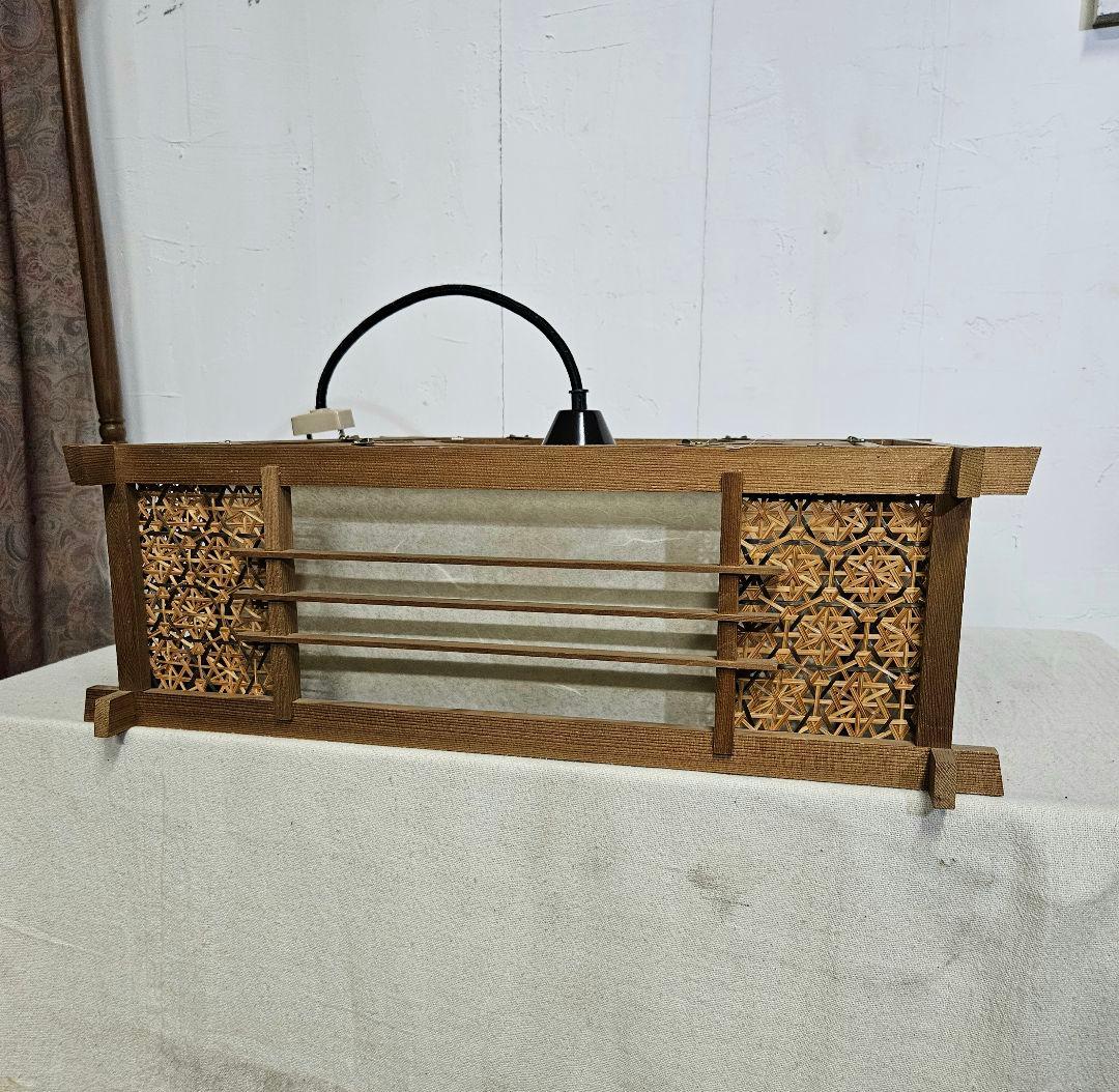 ジャパンヴィンテージ 木製と和紙のペンダントライト 蛍光灯 透かし 藤 吊り下げ