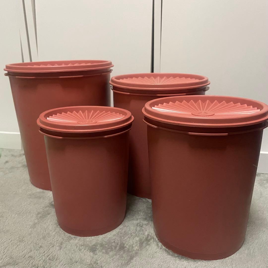 【出品今日まで】タッパーウェア マキシデコレーター 4個セット