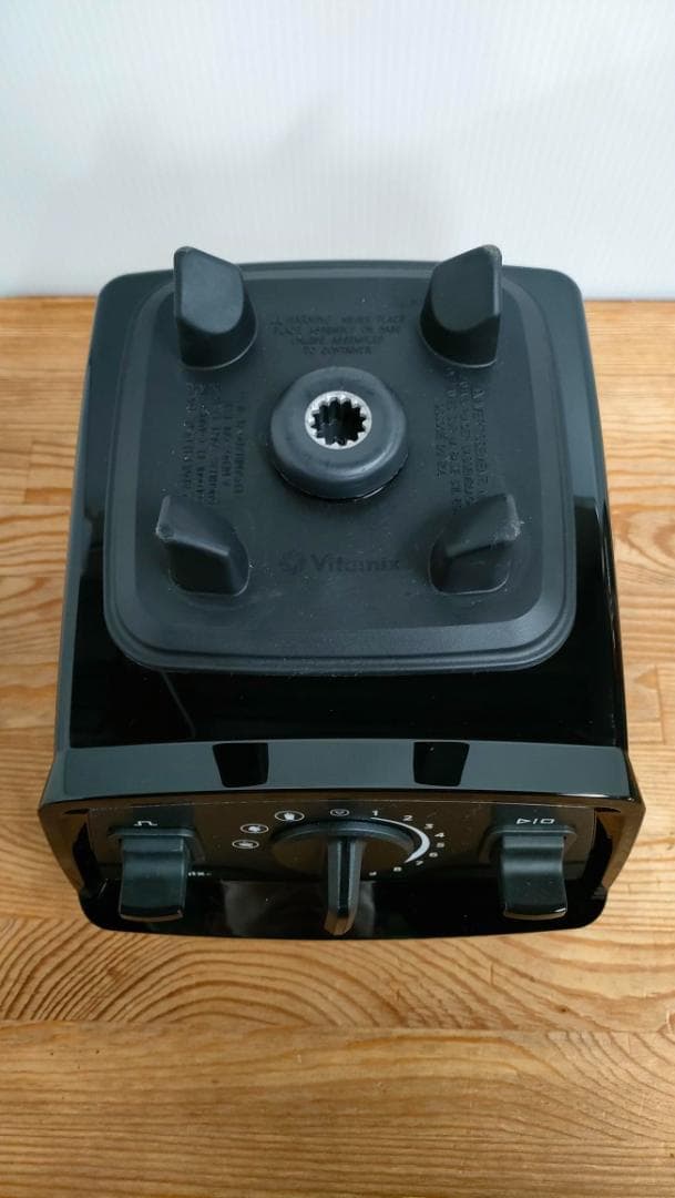 バイタミックス E520　ブラック　タンパースタンド付き　1622