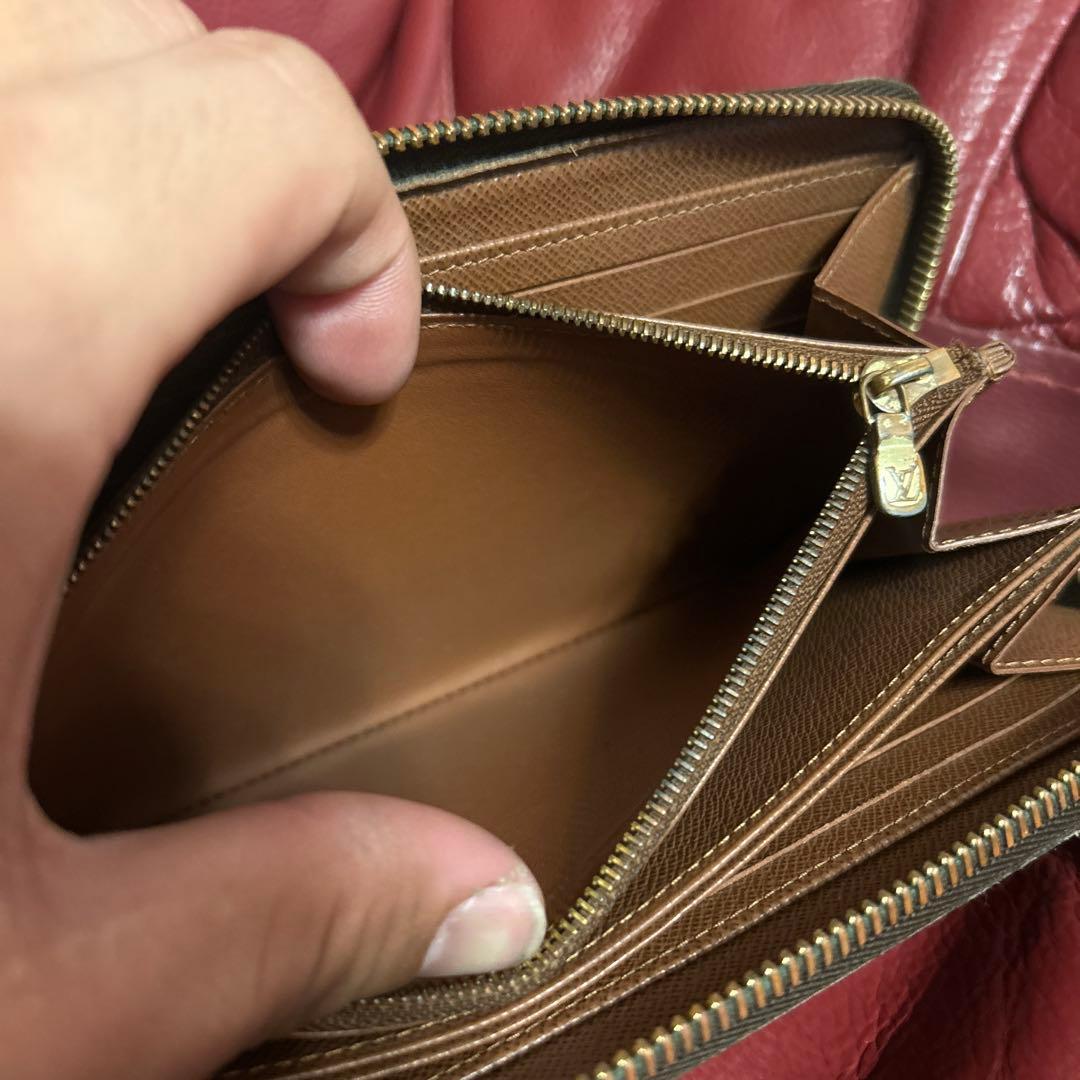 k*o様 現行モデル！ルイヴィトン モノグラム ジッピーウォレット