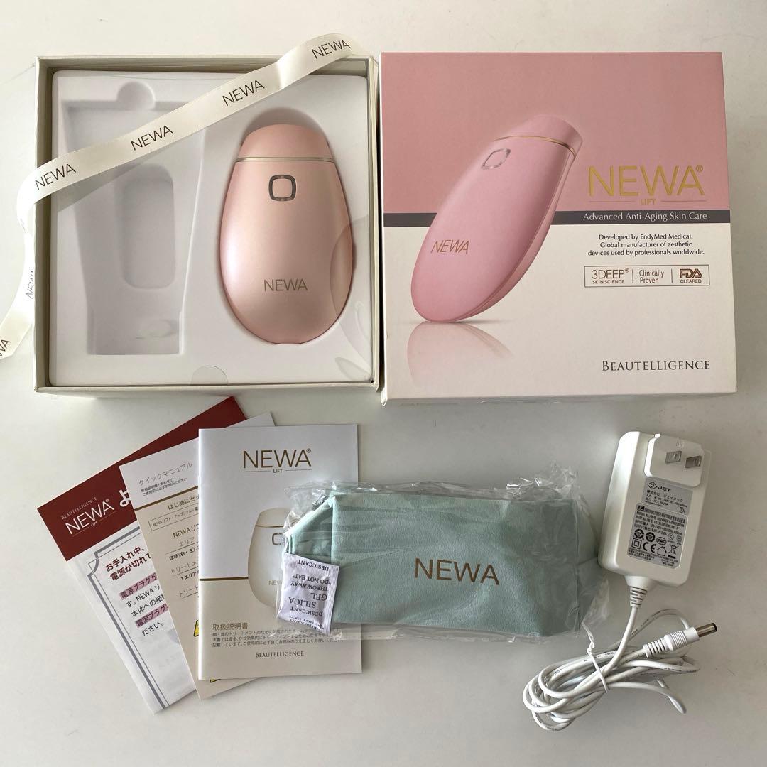 NEWAリフト 美顔器 コード式　ピンク