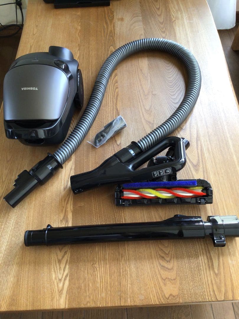 【新品3年保証付　2025年製造品】TOSHIBA VC-PM7A掃除機